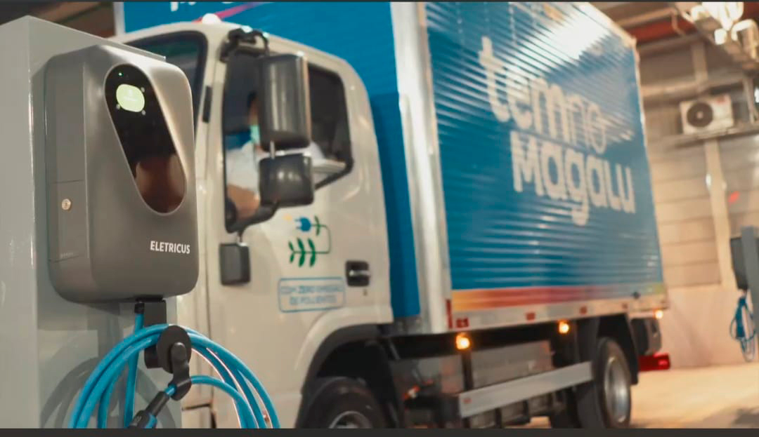 Caminhão Elétrico